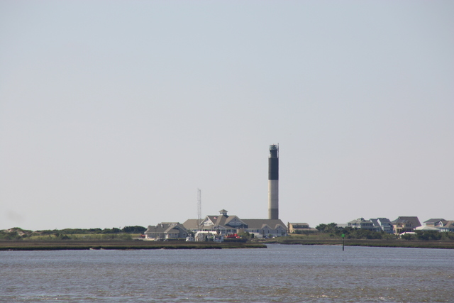 ../pictures/Oak_Island_lighthouse2.jpg
