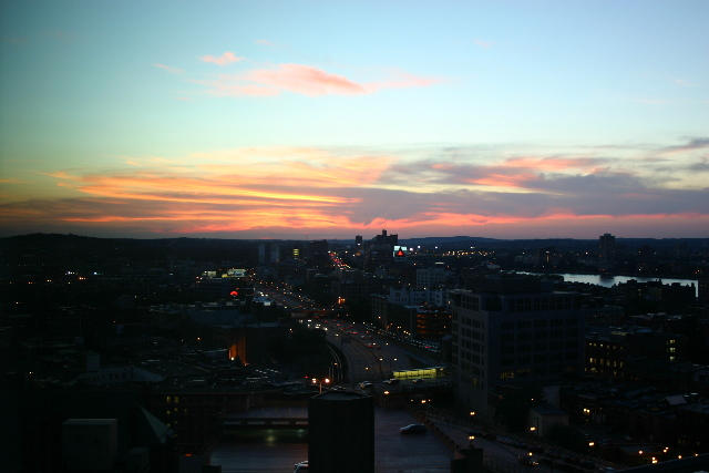 ../pictures/Sunset_from_hotel1.jpg