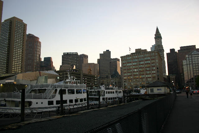 ../pictures/Harbor1.jpg