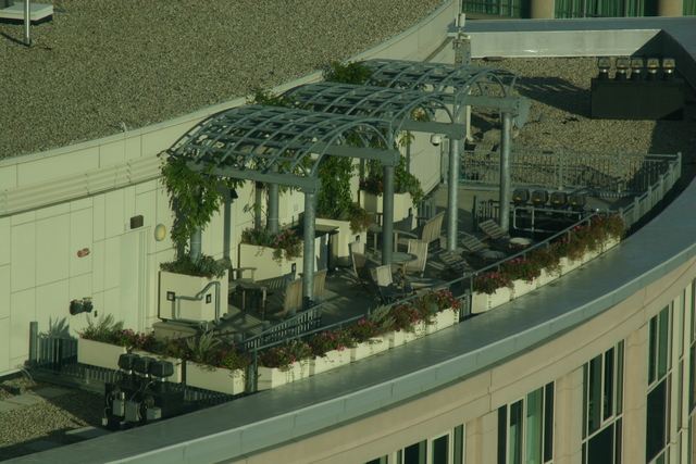 ../pictures/around_the_hotel2.jpg