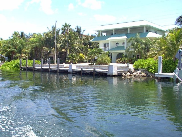 ../pictures/the_canal4.jpg