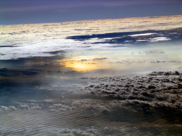 ../pictures/airplane_shots2.jpg