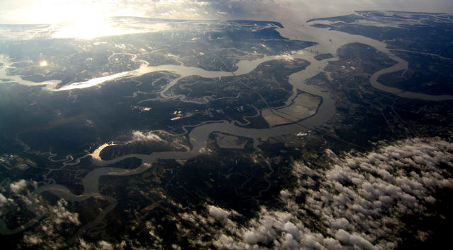 ../pictures/airplane_shots6.jpg