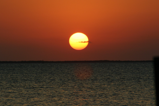 ../pictures/Sunsets12.jpg
