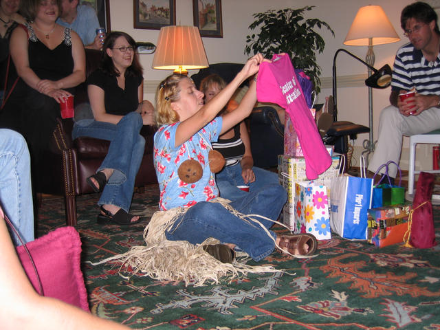 ../pictures/Mimi_birthday_party22.jpg