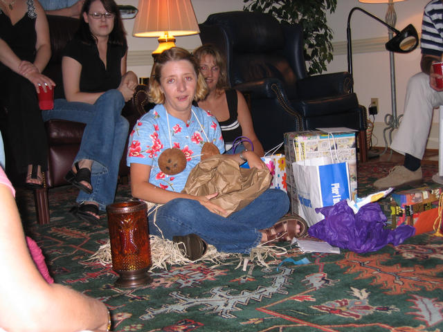 ../pictures/Mimi_birthday_party30.jpg