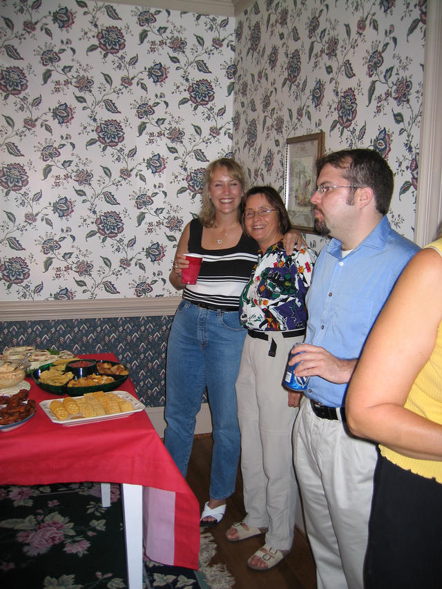../pictures/Mimi_birthday_party6.jpg
