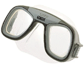 mask_low.jpg (10734 bytes)